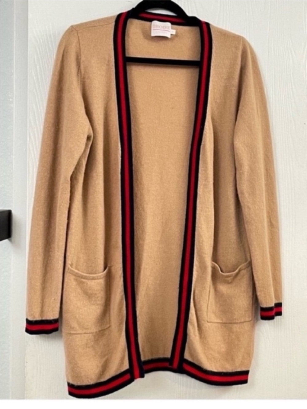Brodie Cashmere Camel Open-Front Cardigan with Red & Black Trim Size Small